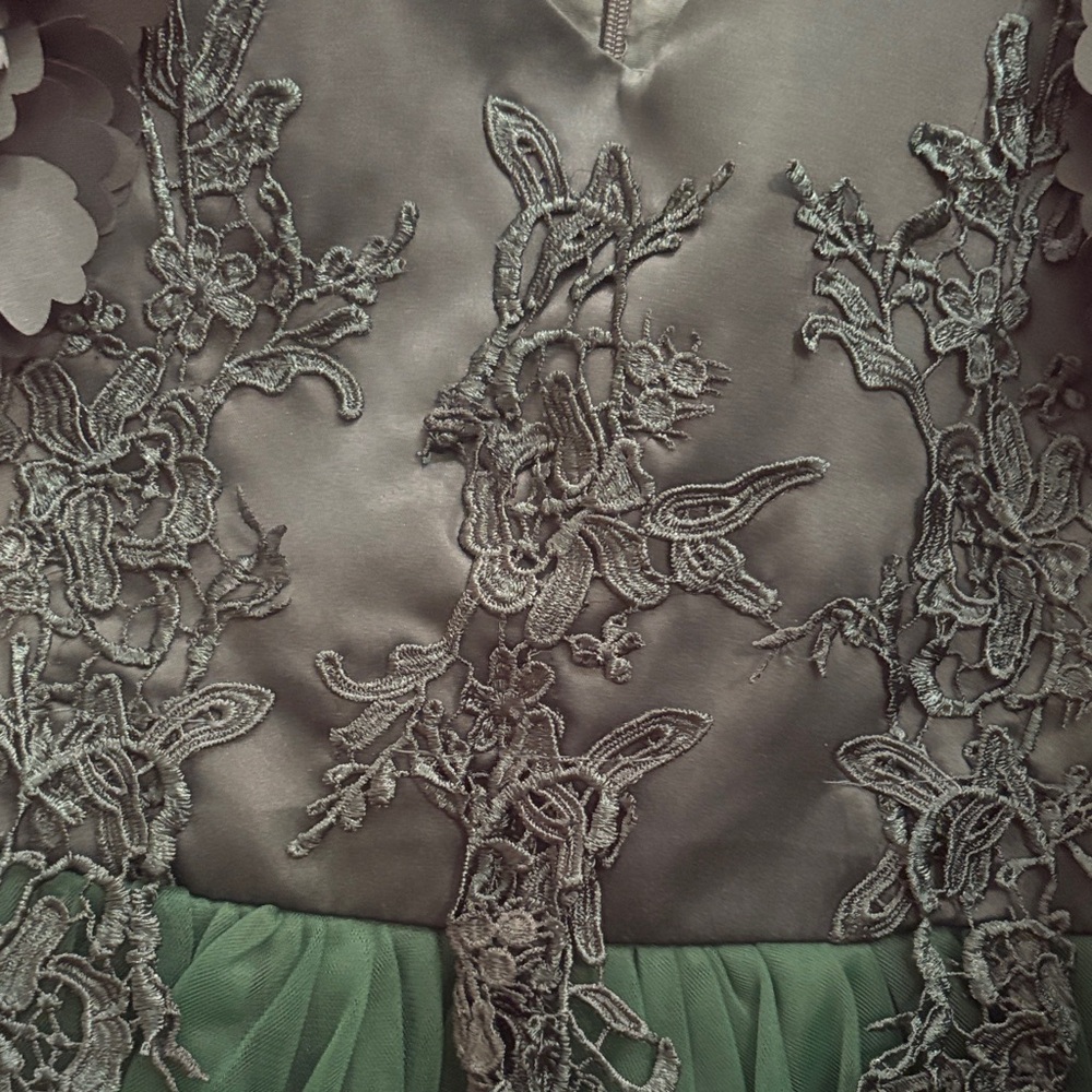 Emerald Green Floral Applique Tulle Dresses- one size 6, one size 8 - Picture 5 of 5
